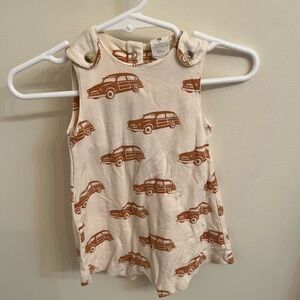 Kate Quinn Sleeveless jumpsuit shortie